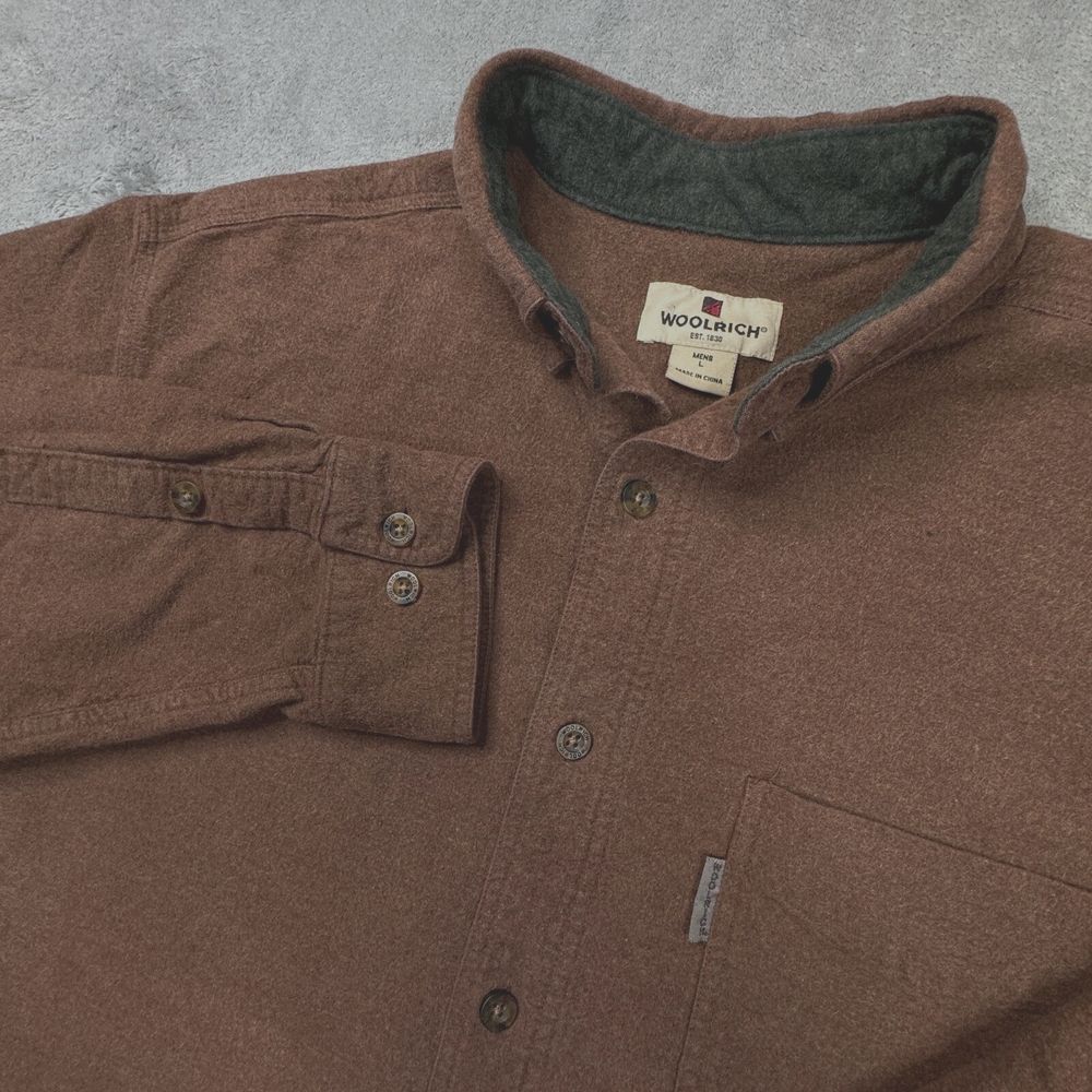 Vintage Woolrich Men's Shirt Size Large Button Front Long Sleeve 100% Cotton